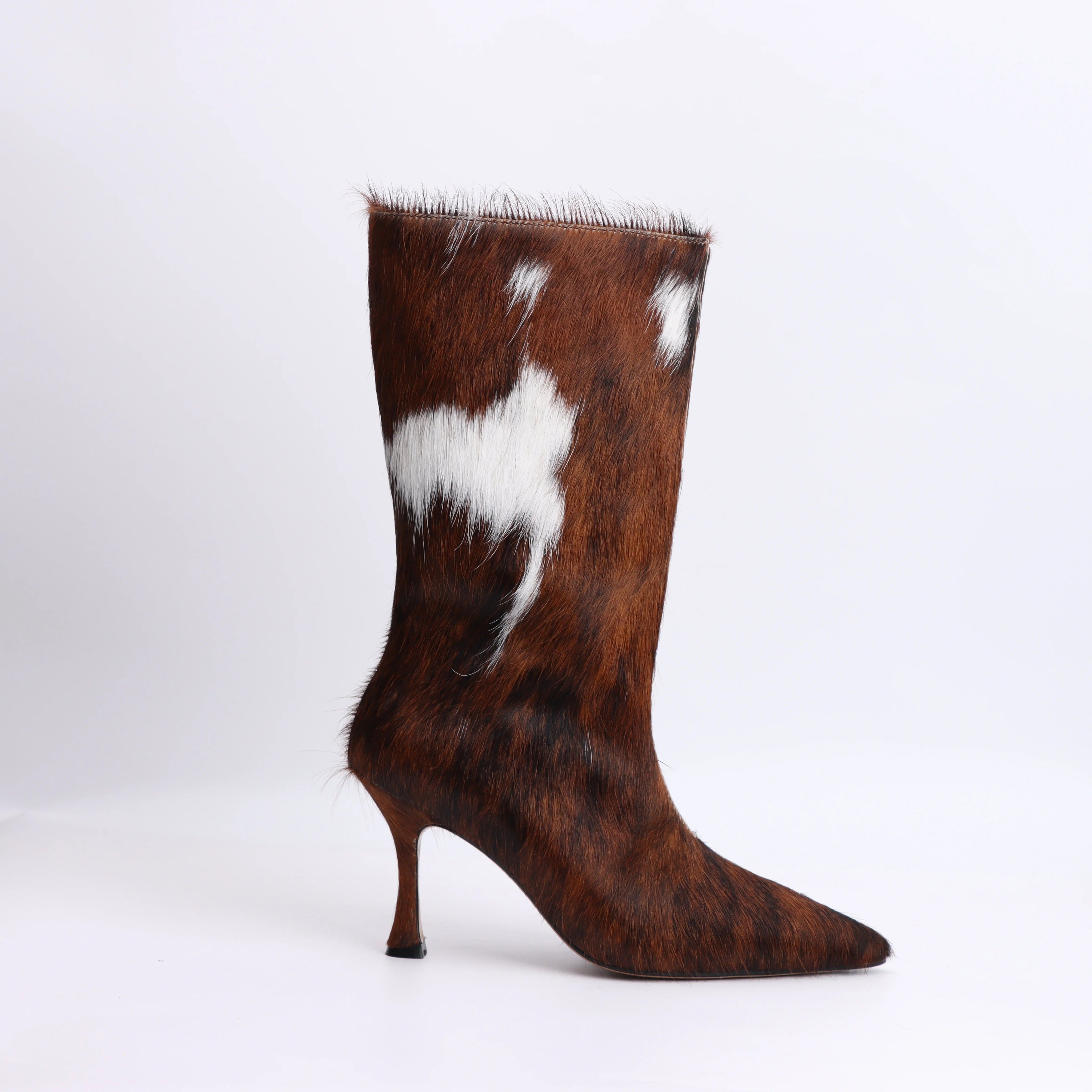 Designer retro fashion cowhide luxury fashion boots for women 2025 pointed thin heel slimming versatile sleeve western boots