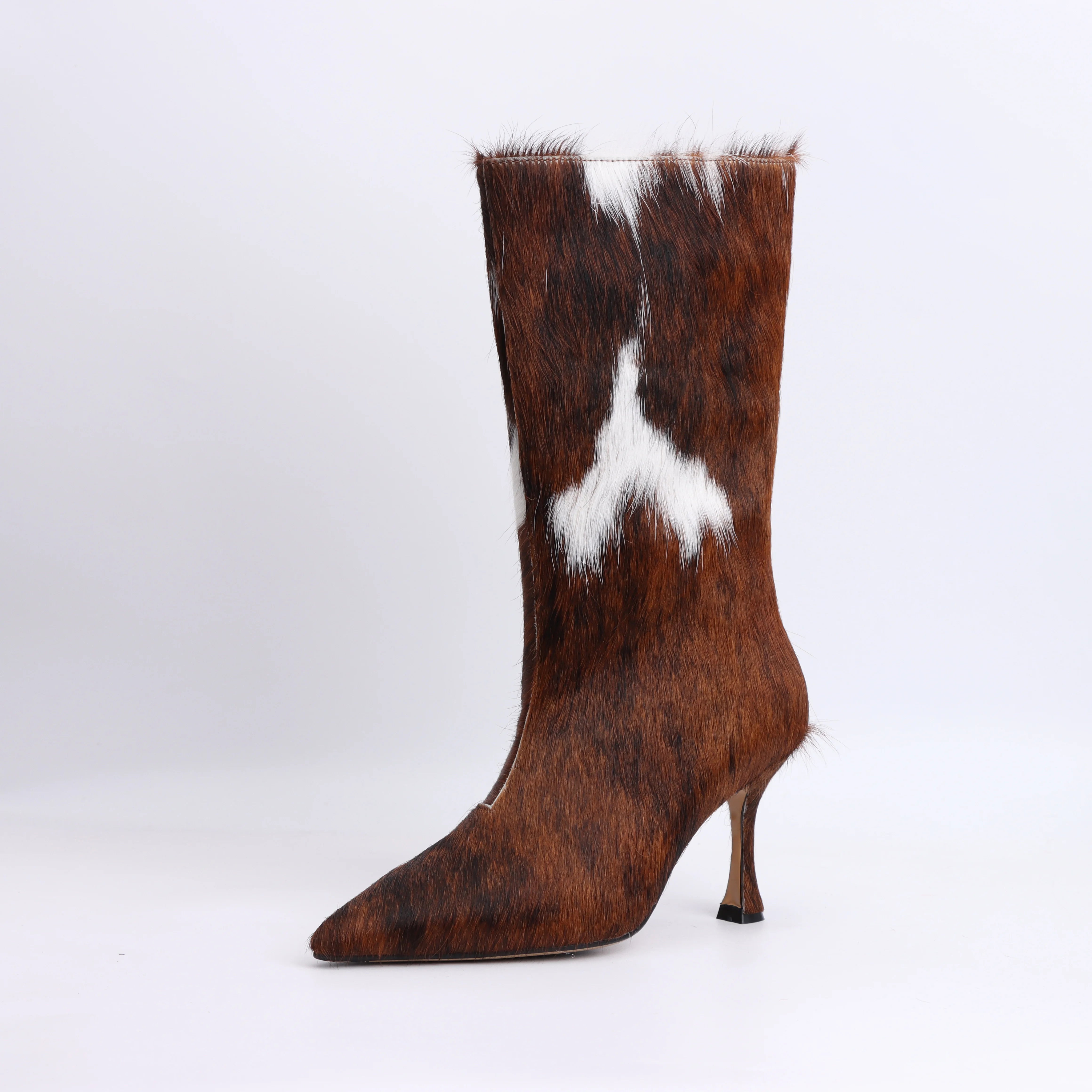 Designer retro fashion cowhide luxury fashion boots for women 2025 pointed thin heel slimming versatile sleeve western boots