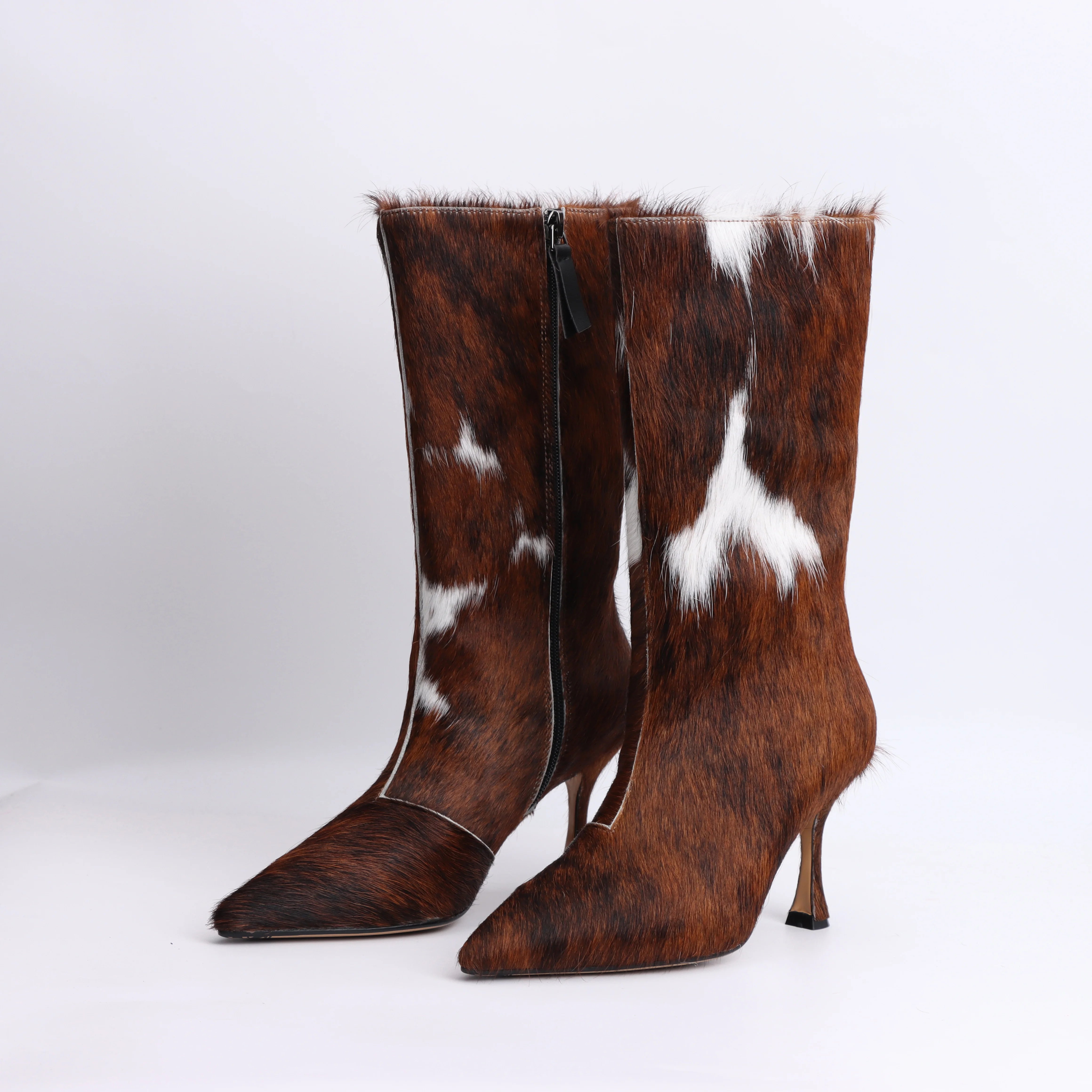 Designer retro fashion cowhide luxury fashion boots for women 2025 pointed thin heel slimming versatile sleeve western boots
