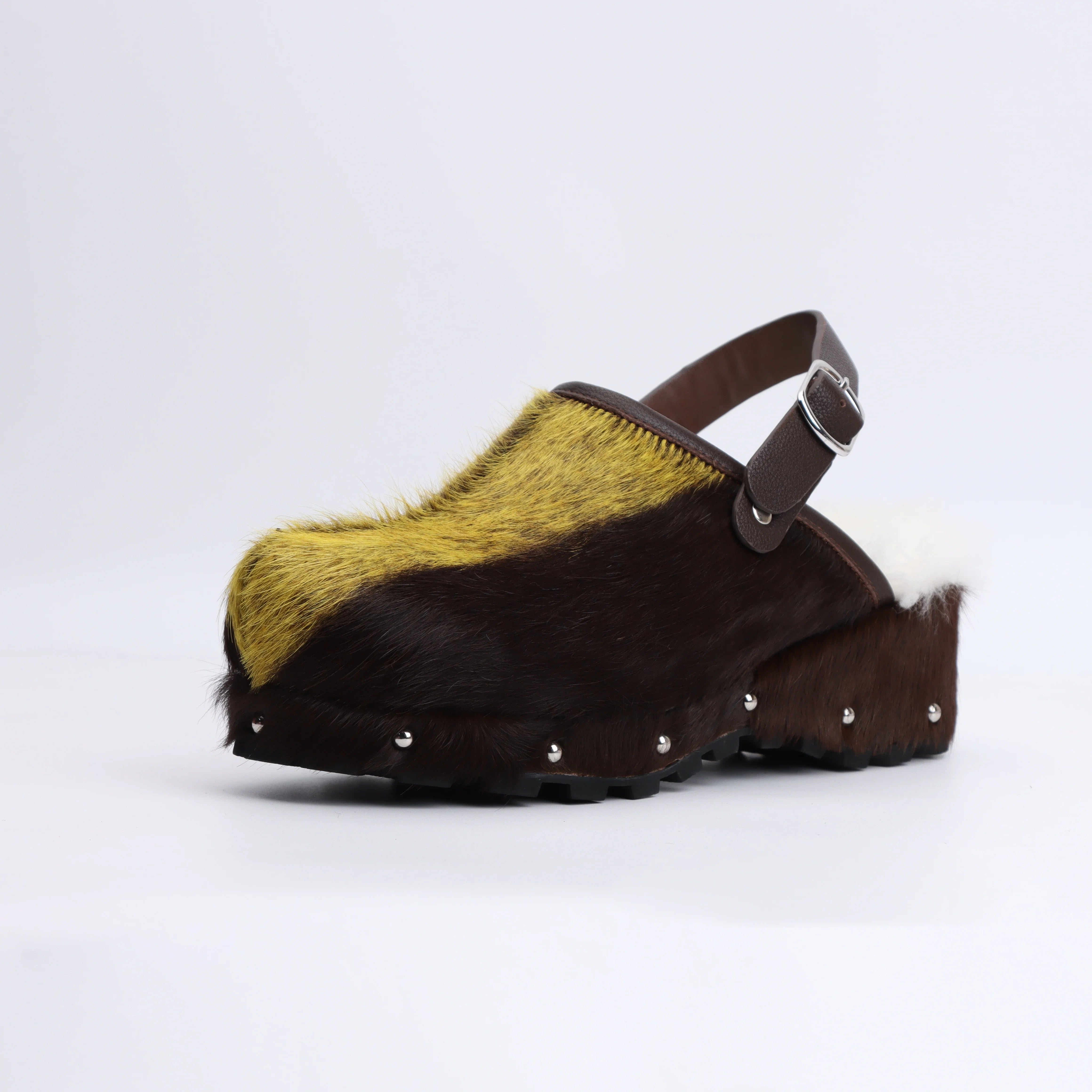 Designer 2025 Luxury Plush Fashion Outerwear Thick Bottom Increased Height Leather Cowhide Boken Women's Sandals