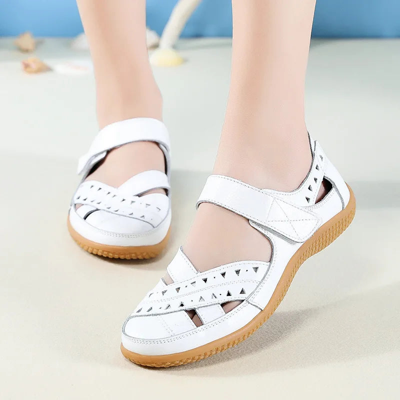 WOIZGIC Femmes Mère Véritable Cuir Creux Blanc Chaussures Sandales Appartements Mocassins Été Cool Plage Grande Taille 41 42