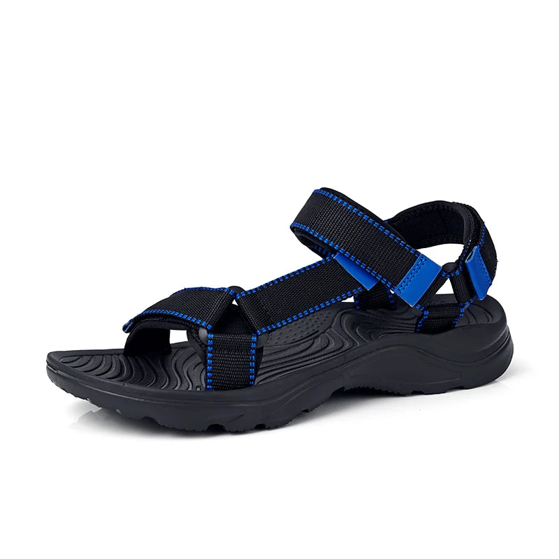 Sandales antidérapantes pour hommes, tongs d'été de haute qualité, pantoufles de plage d'extérieur, chaussures décontractées, chaussures pour hommes bon marché, chaussures d'eau, 2024
