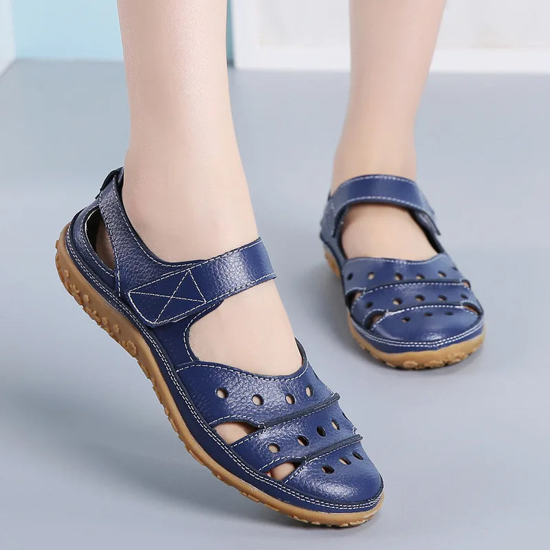 WOIZGIC Sandales en cuir véritable pour femmes, chaussures blanches, crochet et boucle, pour l'été, la plage, creuses et souples, LLX-9566
