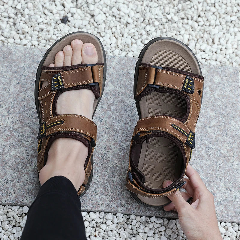 Sandales classiques pour hommes, sandales d'été en cuir véritable, sandales de plage, chaussures décontractées pour hommes, sandales de pataugeoire, baskets d'extérieur, grande taille