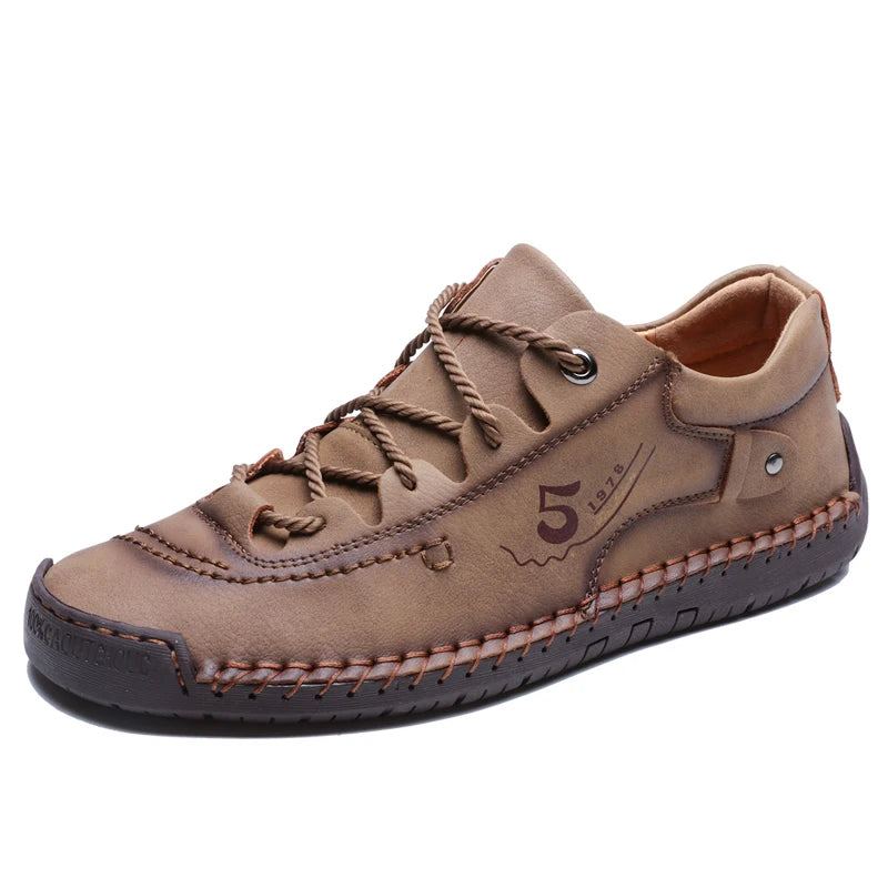 Chaussures décontractées pour hommes, mocassins en cuir faits à la main, confortables, de qualité, plates, en croûte de cuir, baskets pour hommes, nouvelle collection 2024