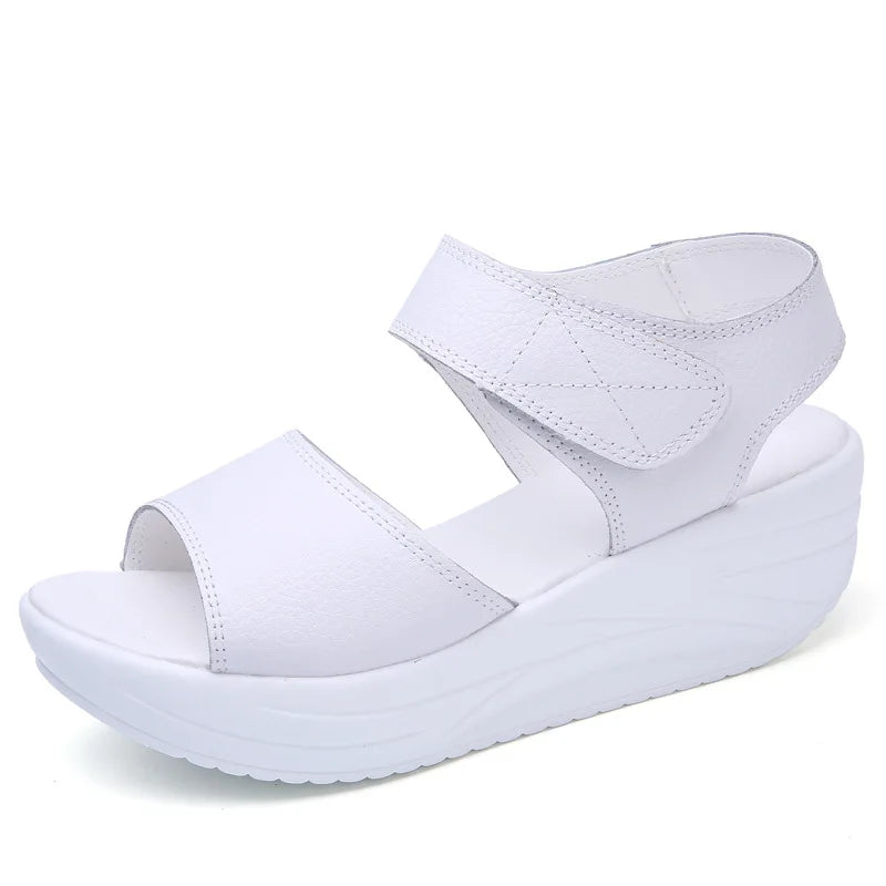 WOIZGIC Femmes Mère Dames Femmes Véritable Chaussures En Cuir Sandales Femme Plateforme Crochet Boucle Décontracté Été Cool Plage AM-9018