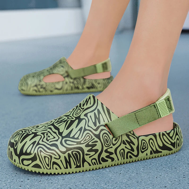 STRONGSHEN Men Sandals Camouflage EVA Slippers Garden Platform Sandals Summer Couple Sneakers Outdoor Flip Flops Home Clogs