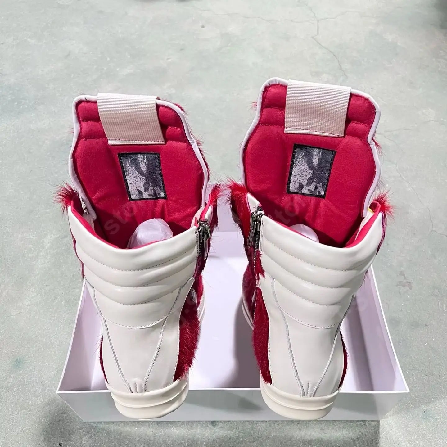 R-o Classic Design Men Shoe Red Horse Hair Women High Top Shoes Boots Zippe Red Horsehair With White Leather Ankle Boot Sneakers