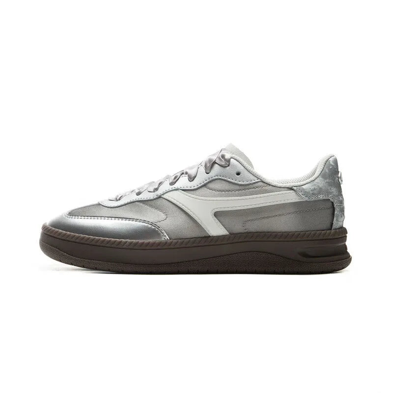 Li-Ning Women LN IVY Lifestyle Shoes Comfortable Retro Stylish Wearable LiNing Classic Casual Shoes AGCV028