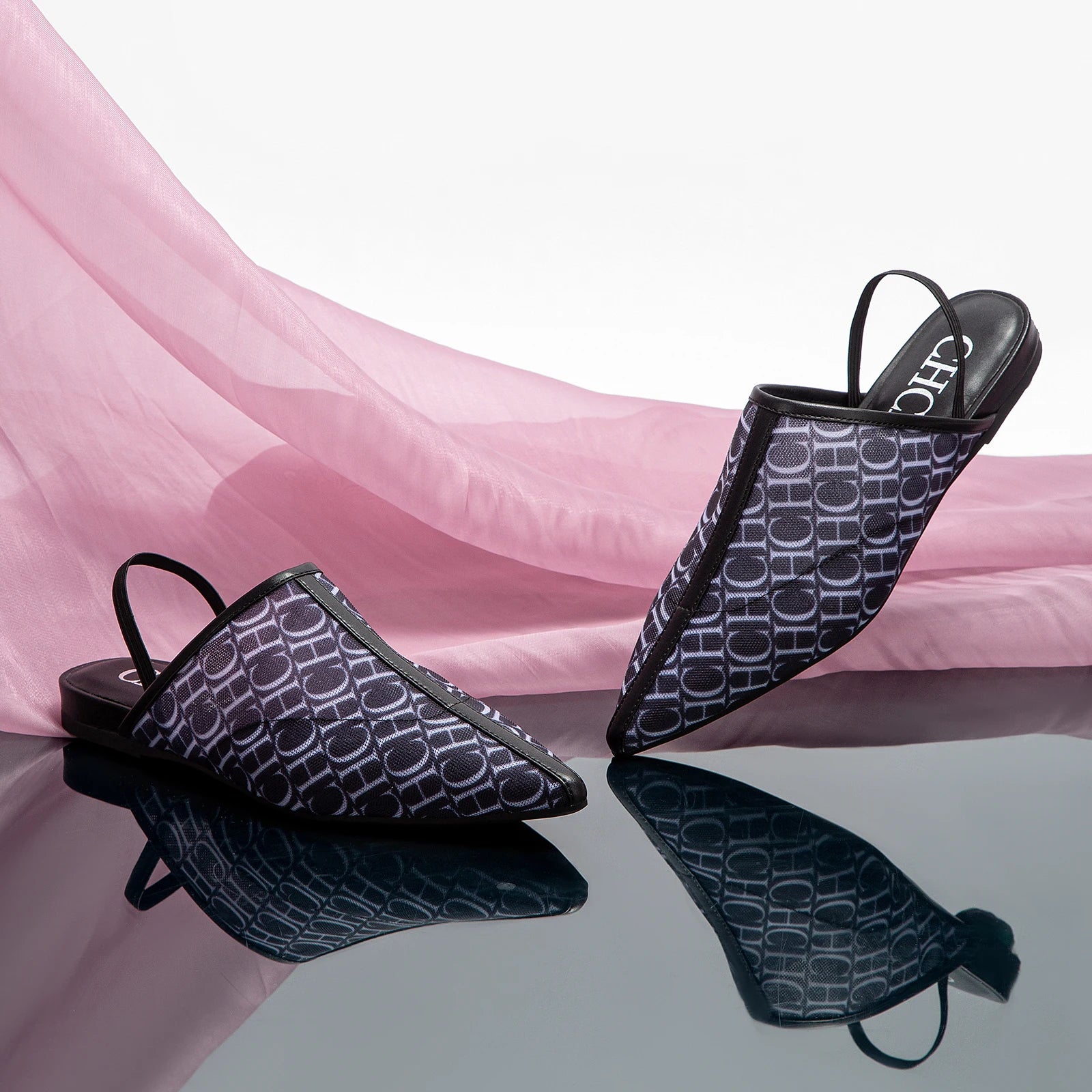 Pointed Toe Slippers Luxury Branded Casual Shoes Flat Strappy Home Outdoor Beach Walking Shoes