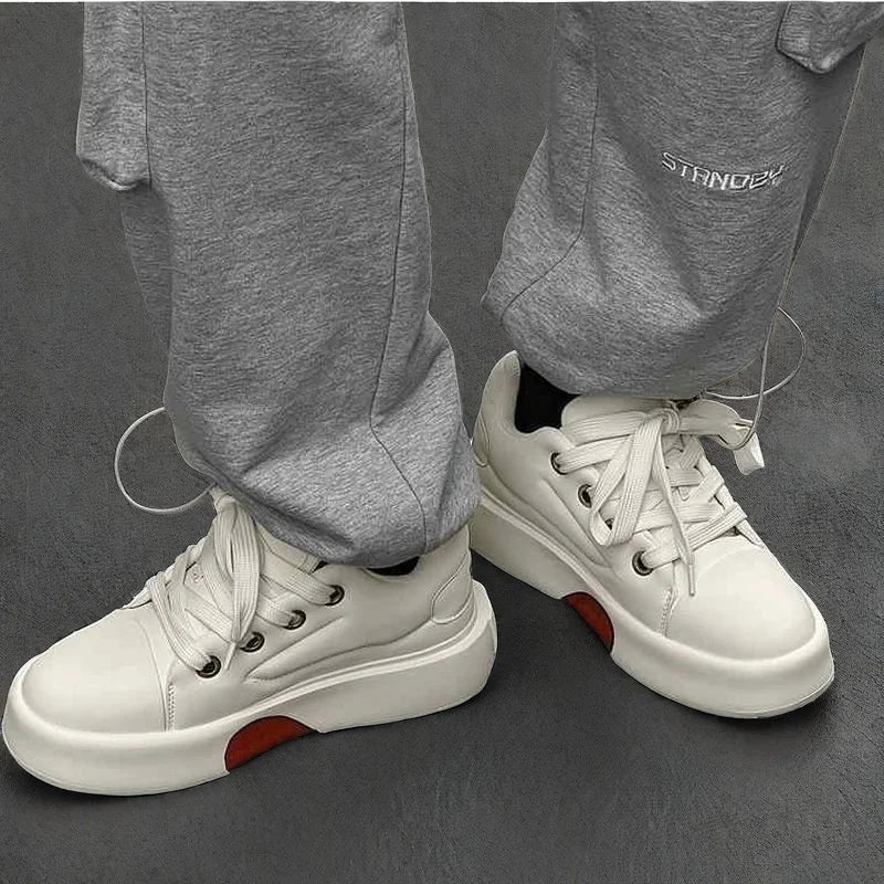 STRONGSHEN Korean Style Men's Casual Sports Shoes Zapatillas De Deporte Moda Shoes Thick Bottom Heart Shaped White Bread Shoes