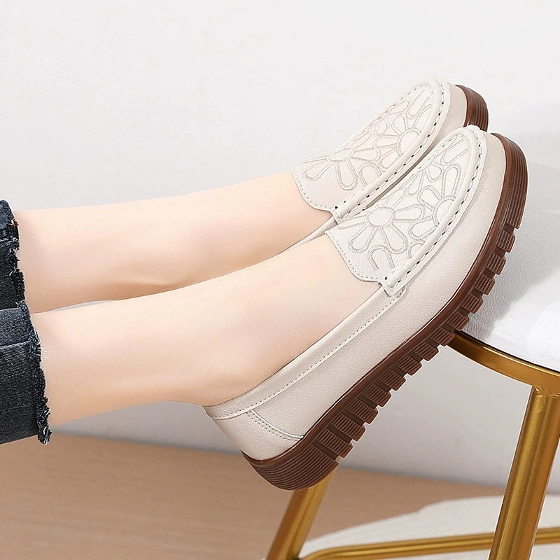 WOIZGIC Chaussures pour femmes en cuir véritable, plates, antidérapantes, souples, pour printemps et automne