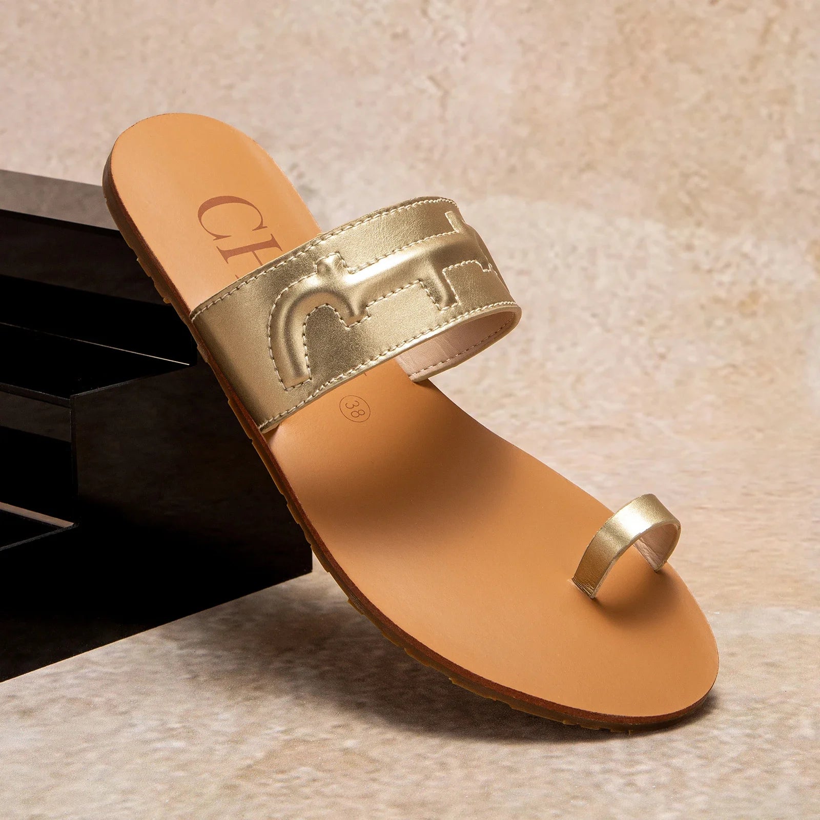 Women's Sandals Lightweight and Comfortable Pure Colour Versatile Fashion Woman Beach Shoes