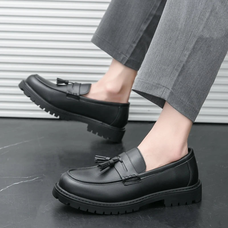 STRONGSHEN Men Tassel Leather Shoes Business Loafers Slip-On High Quality Classic Dress Shoes Men Loafers Solid Driving Mocassin