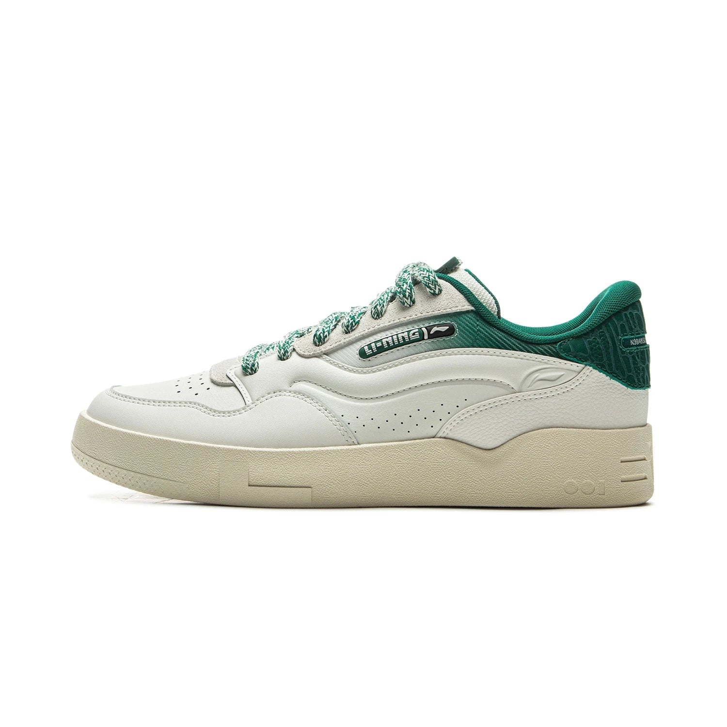Li-Ning Men Women 001 BTC 2 Sports Style Shoes LIGHT FOAM Cushion LiNing Stylish Shoes Classic Leisure Sneakers AGCV019
