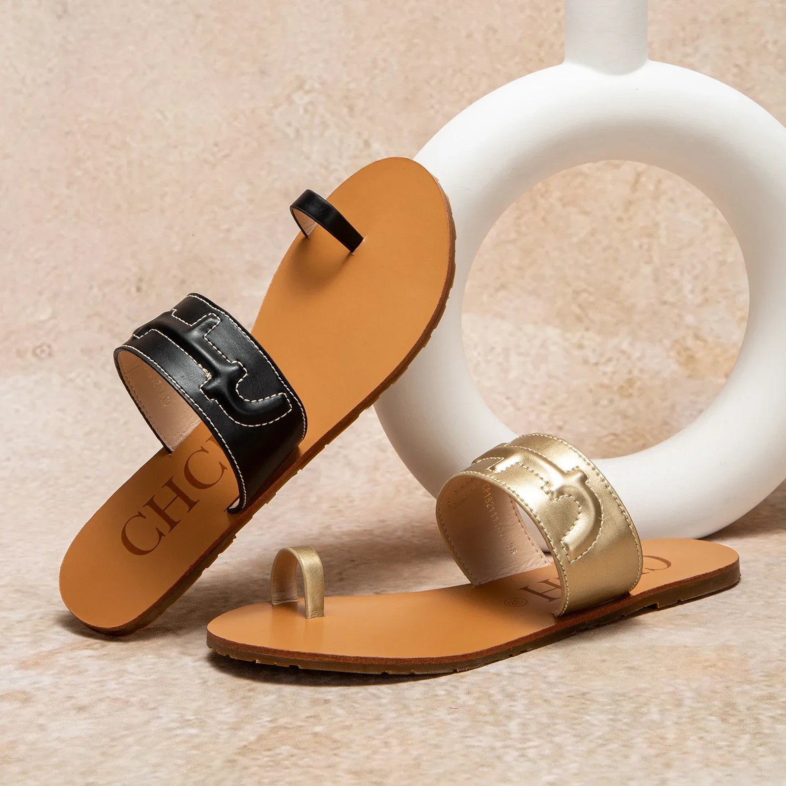 Women's Sandals Lightweight and Comfortable Pure Colour Versatile Fashion Woman Beach Shoes