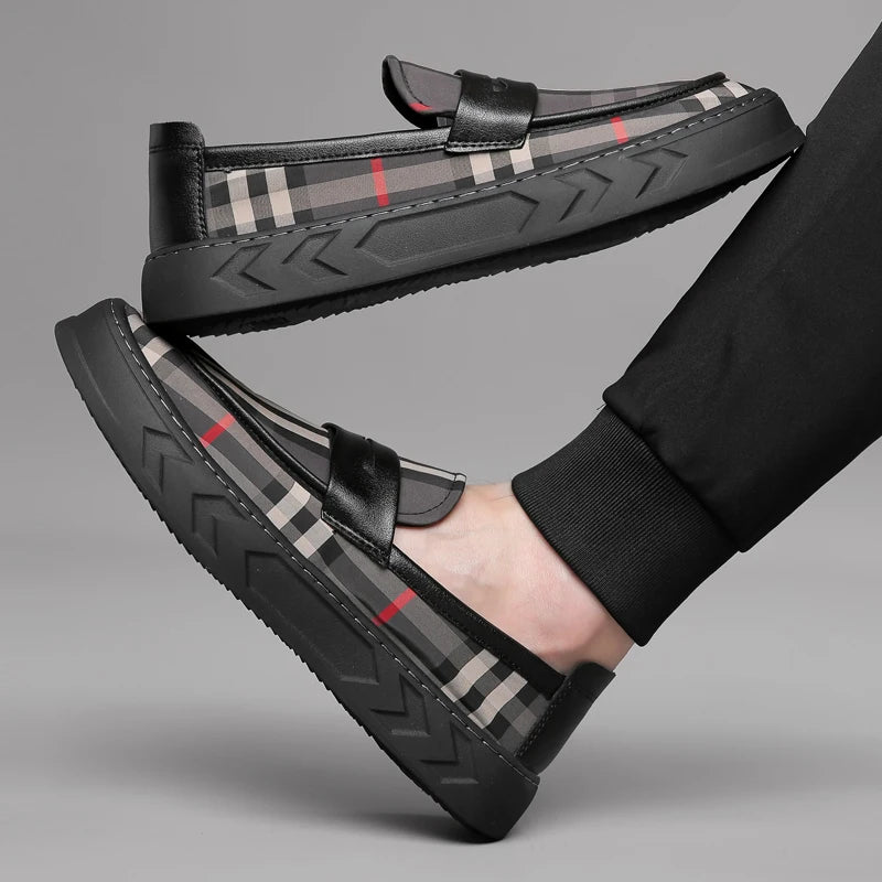 Men's Loafers Casual Shoes Retro Slip on Thick Sole Anti Slip Fashion Breathable Leather Shoes High Quality Office Party Shoes