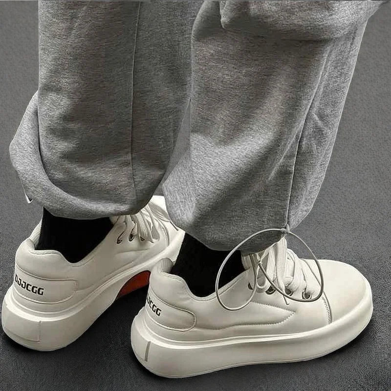 STRONGSHEN Korean Style Men's Casual Sports Shoes Zapatillas De Deporte Moda Shoes Thick Bottom Heart Shaped White Bread Shoes