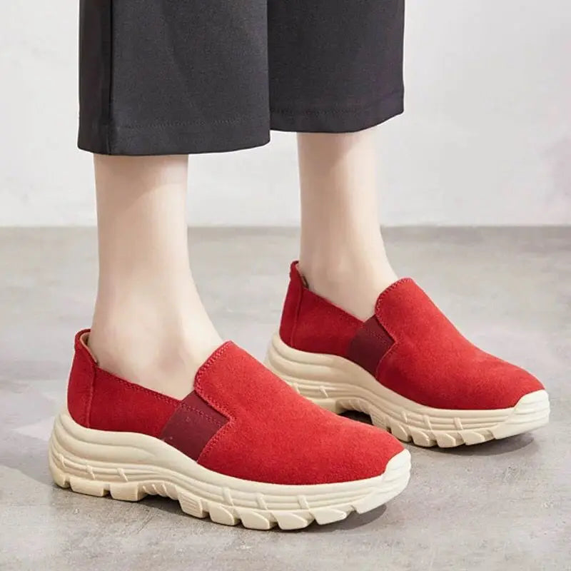 WOIZGIC Chaussures plates pour femmes, mocassins en cuir véritable, en daim de vache, antidérapantes, respirantes et vulcanisées