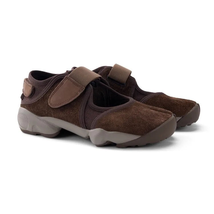 Tabi Shoes New Fashion Belt Buckle Ninja Split Toe Shoes Ladies Soft Sole Sneakers Mary Jane Casual For Women
