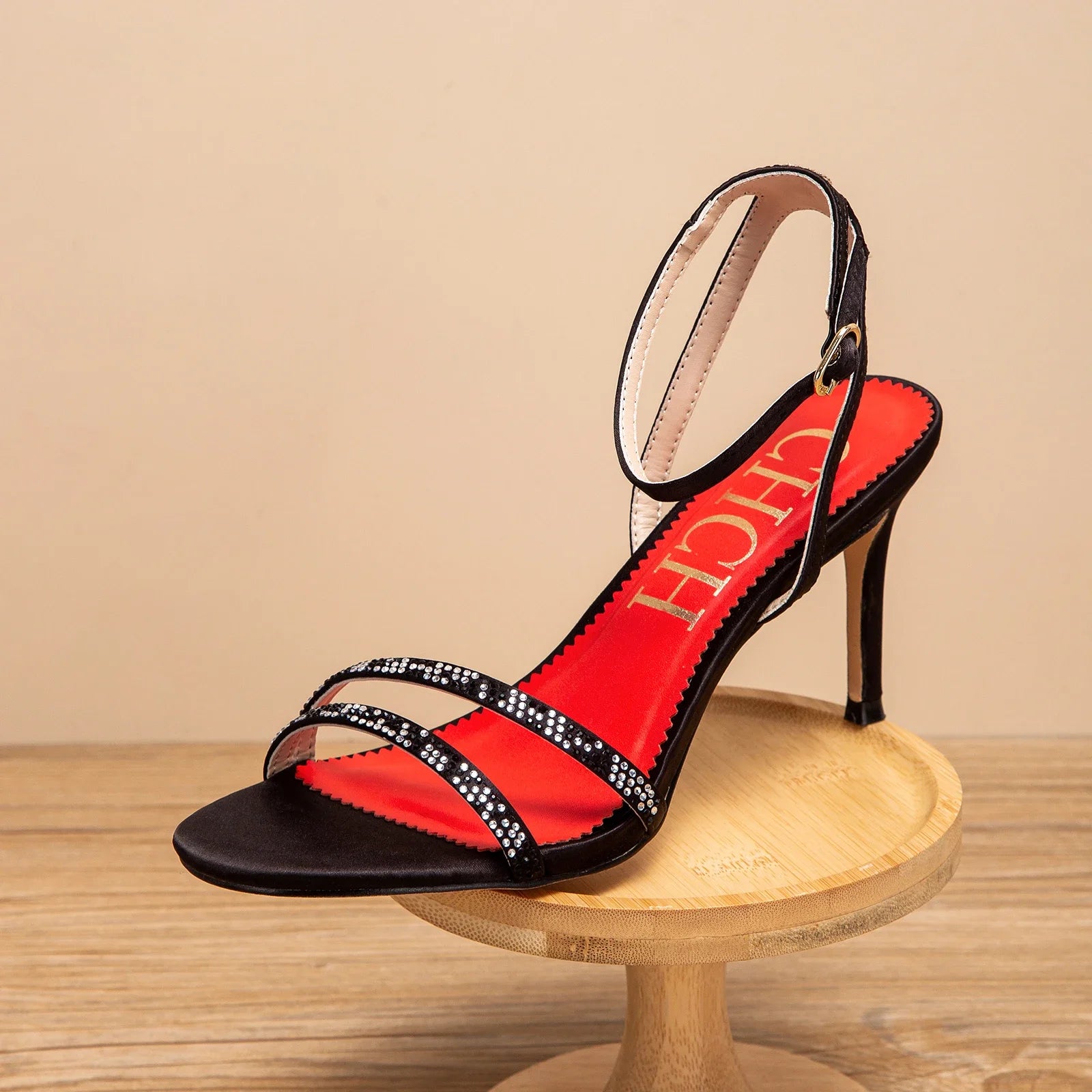 Women's High Heels Simple with Diamond Design Fine Workmanship Versatile Woman's Sandals