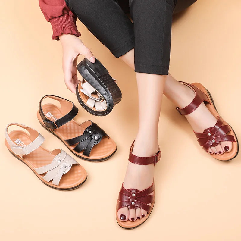 WOIZGIC Sandales en cuir véritable pour femmes, chaussures à plateforme, antidérapantes, pour l'été, la plage, avec boucle à crochet, grande taille 42 43