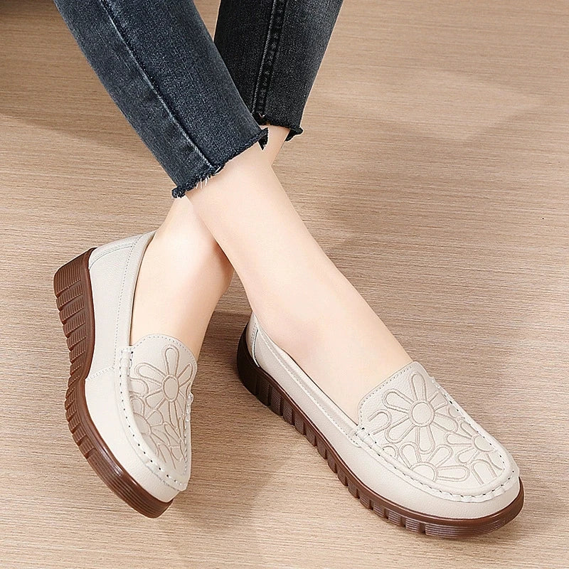 WOIZGIC Chaussures pour femmes en cuir véritable, plates, antidérapantes, souples, pour printemps et automne