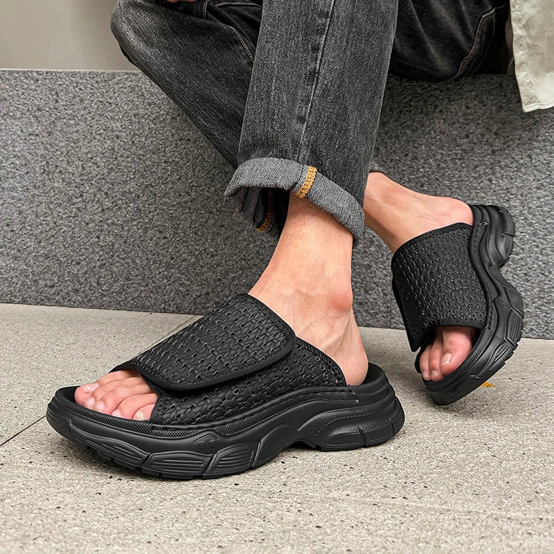 STRONGSHEN Men Slippers Summer Fashion Sports Beach Shoes for Men Breathable Men Sandals Open Toed Slippers Zapatillas De Hombre