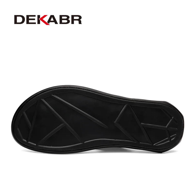 DEKABR Summer Men's Slippers Fashion New Leather Flip Flops Outdoor Casual Lightweight Men Beach Sandal Shoes Sandalias Hombre