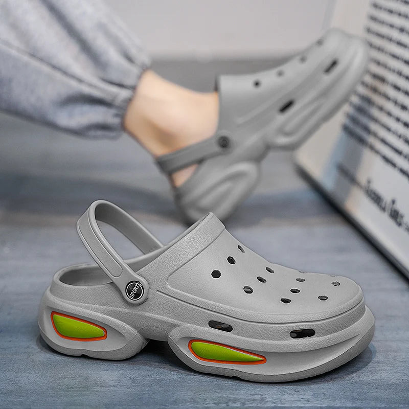 STRONGSHEN Men Beach Sandals Outdoor Clogs Comfortable Hollow Out Slippers Trend Men Casual Shoes Garden Shoes Men Beach Sandals