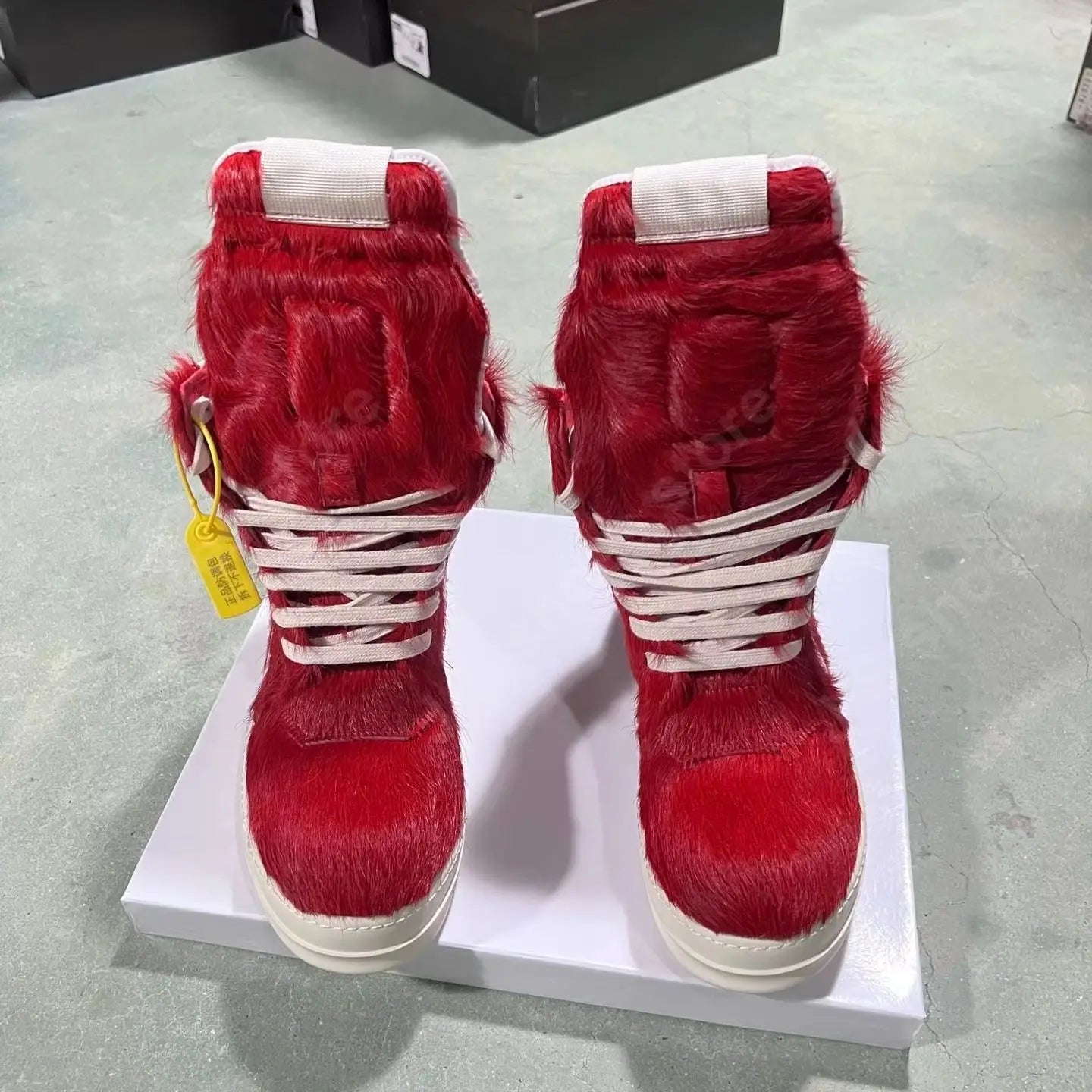 R-o Classic Design Men Shoe Red Horse Hair Women High Top Shoes Boots Zippe Red Horsehair With White Leather Ankle Boot Sneakers