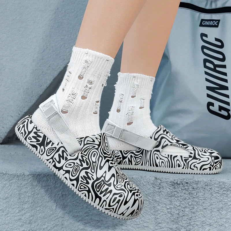 STRONGSHEN Men Sandals Camouflage EVA Slippers Garden Platform Sandals Summer Couple Sneakers Outdoor Flip Flops Home Clogs