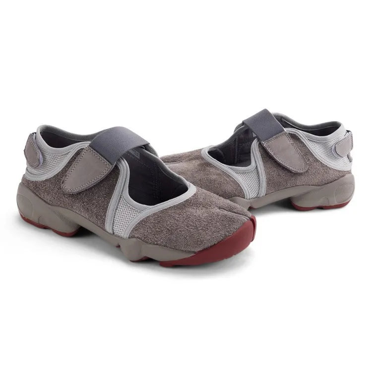 Tabi Shoes New Fashion Belt Buckle Ninja Split Toe Shoes Ladies Soft Sole Sneakers Mary Jane Casual For Women