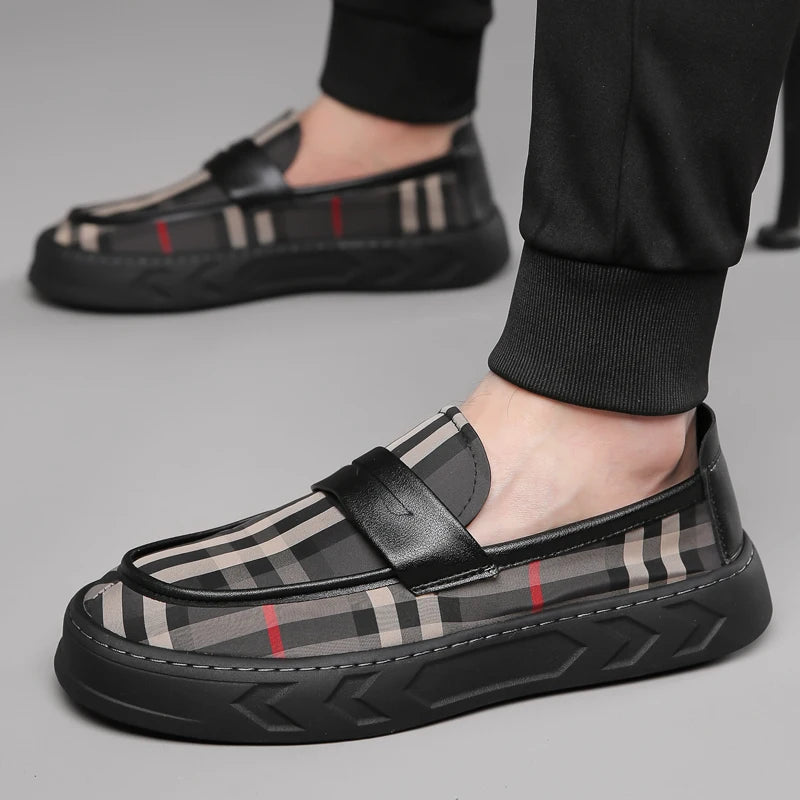 Men's Loafers Casual Shoes Retro Slip on Thick Sole Anti Slip Fashion Breathable Leather Shoes High Quality Office Party Shoes